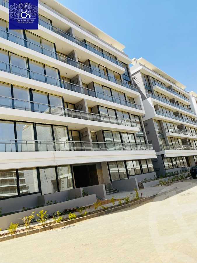 https://aqarmap.com.eg/en/listing/5619795-for-sale-cairo-6th-of-october-hadaeq-october-kmbwnd-fy-hdyq-ktwbr-lake-front