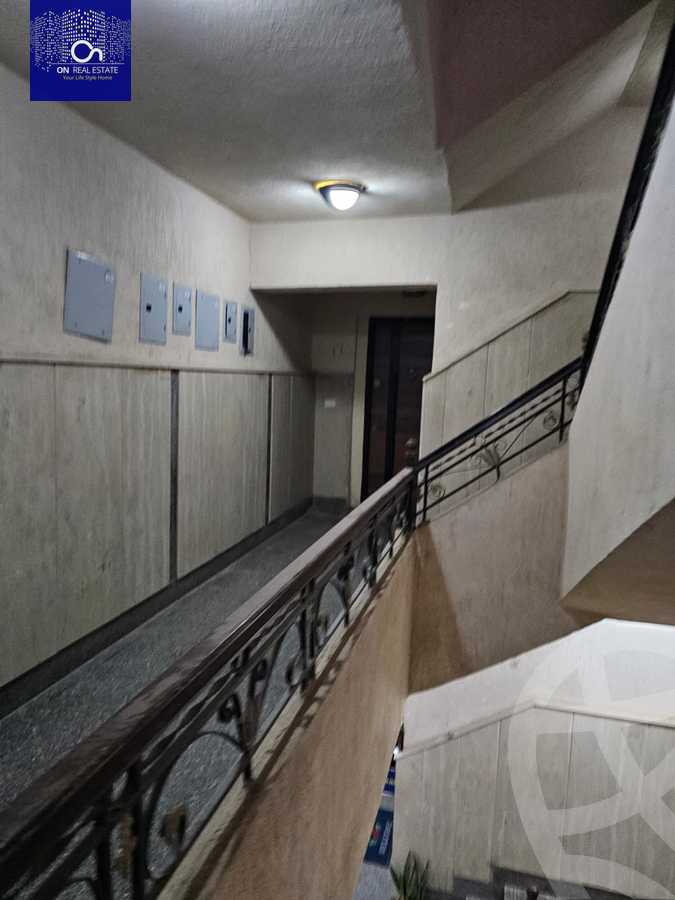 https://aqarmap.com.eg/ar/listing/5854012-for-sale-cairo-el-sheikh-zayed-city-compounds-el-khamayel