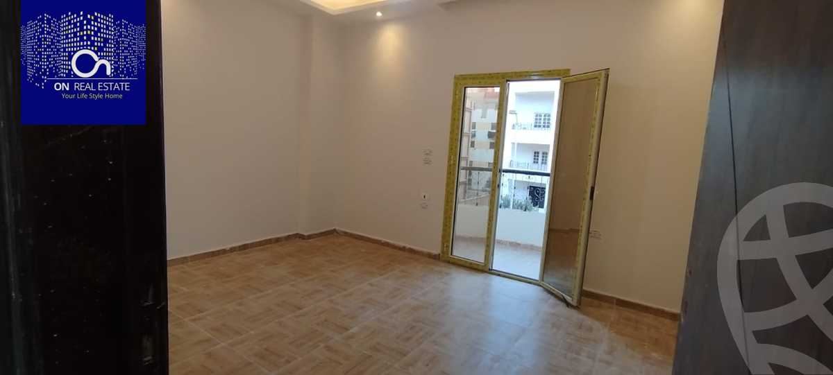 https://aqarmap.com.eg/ar/listing/5857143-for-sale-cairo-6th-of-october-el-ahyaa-neighborhood-5th