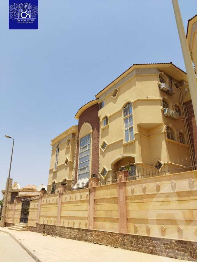 https://aqarmap.com.eg/ar/listing/5935234-for-rent-cairo-new-cairo-compounds-royal-lagoon