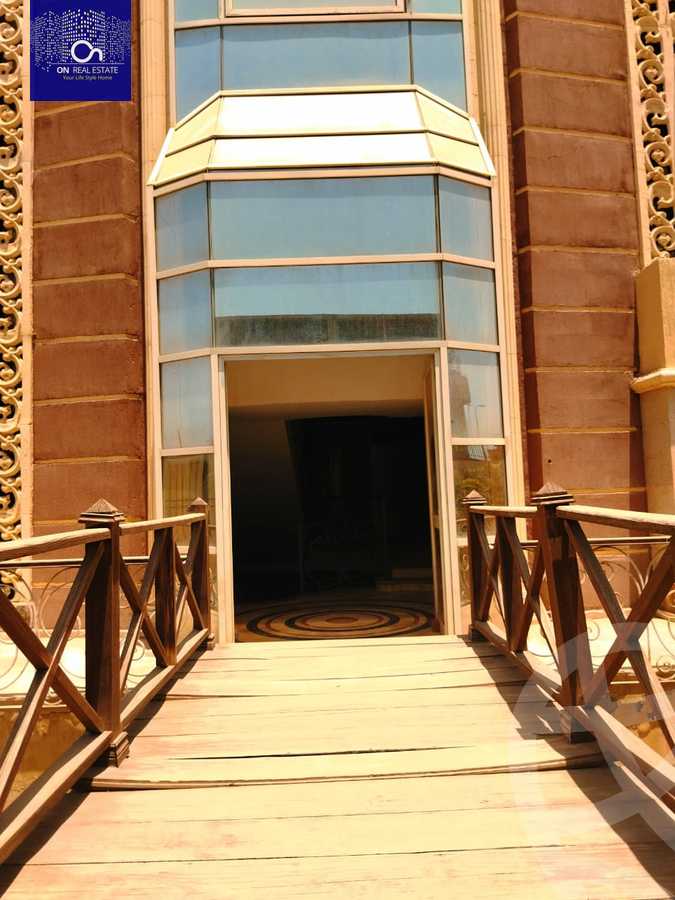 https://aqarmap.com.eg/ar/listing/5935234-for-rent-cairo-new-cairo-compounds-royal-lagoon