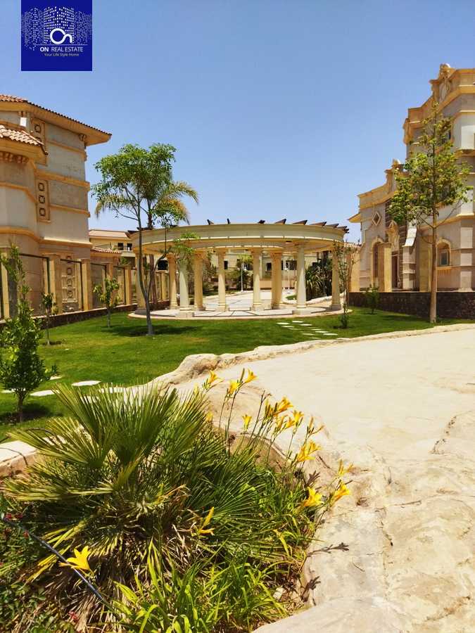 https://aqarmap.com.eg/ar/listing/5935234-for-rent-cairo-new-cairo-compounds-royal-lagoon