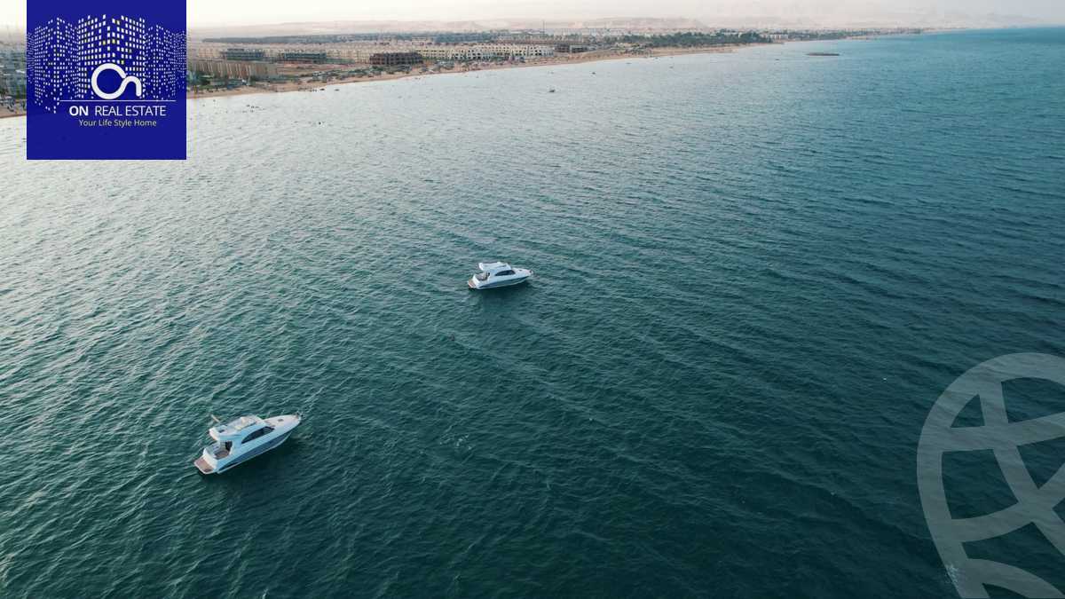 https://aqarmap.com.eg/ar/listing/5962854-for-sale-ain-elsokhna-resorts-lsyryn-blm-bytsh