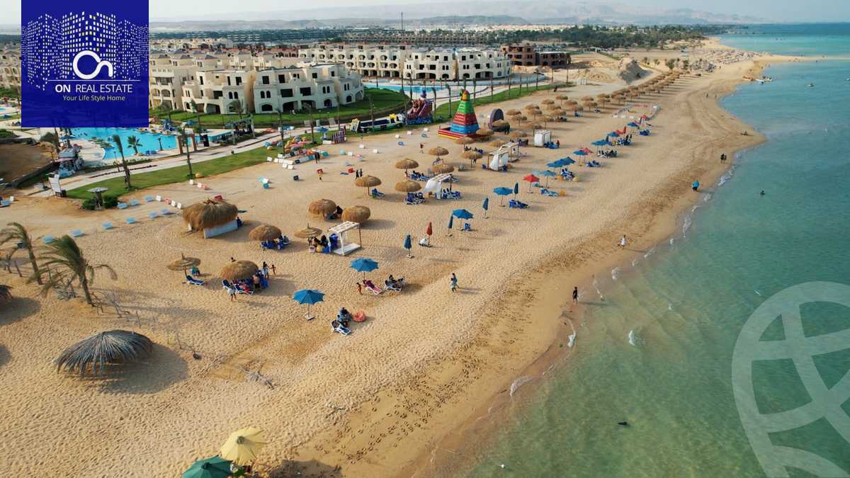 https://aqarmap.com.eg/ar/listing/5962854-for-sale-ain-elsokhna-resorts-lsyryn-blm-bytsh