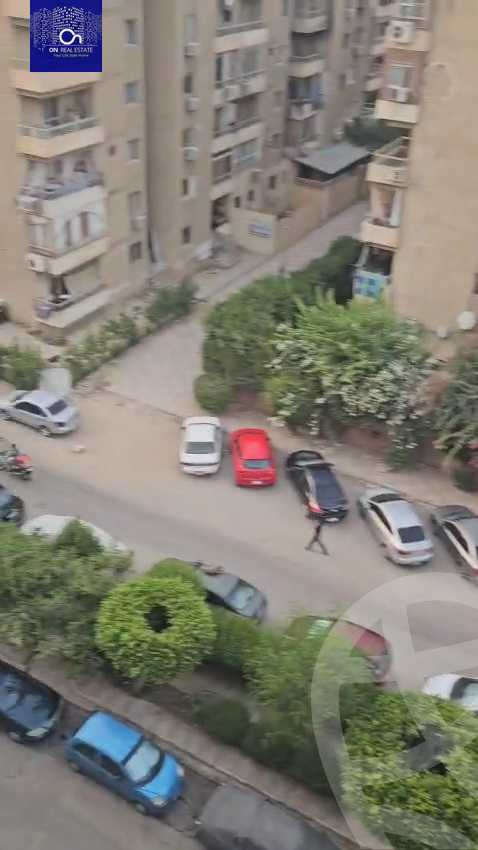 https://aqarmap.com.eg/ar/listing/6234069-for-sale-cairo-6th-of-october-hadaeq-october-el-fardoos-city-al-fardoos-st
