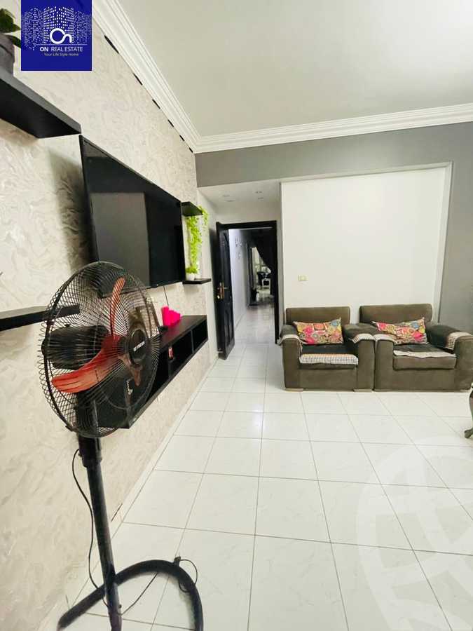 https://aqarmap.com.eg/en/listing/6258918-for-sale-cairo-el-haram-el-lebeny-soltan-khattab-st