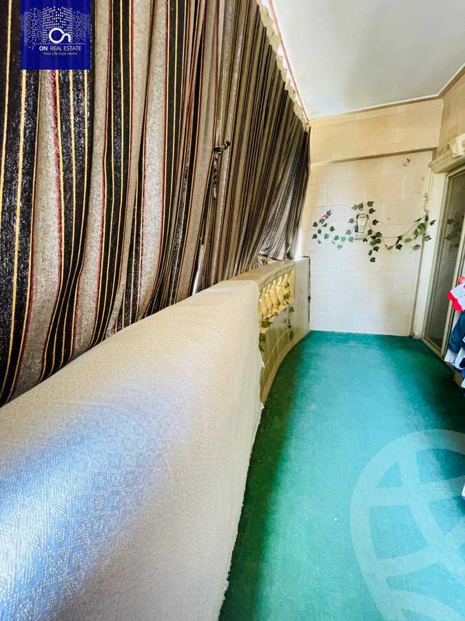 https://aqarmap.com.eg/en/listing/6258918-for-sale-cairo-el-haram-el-lebeny-soltan-khattab-st