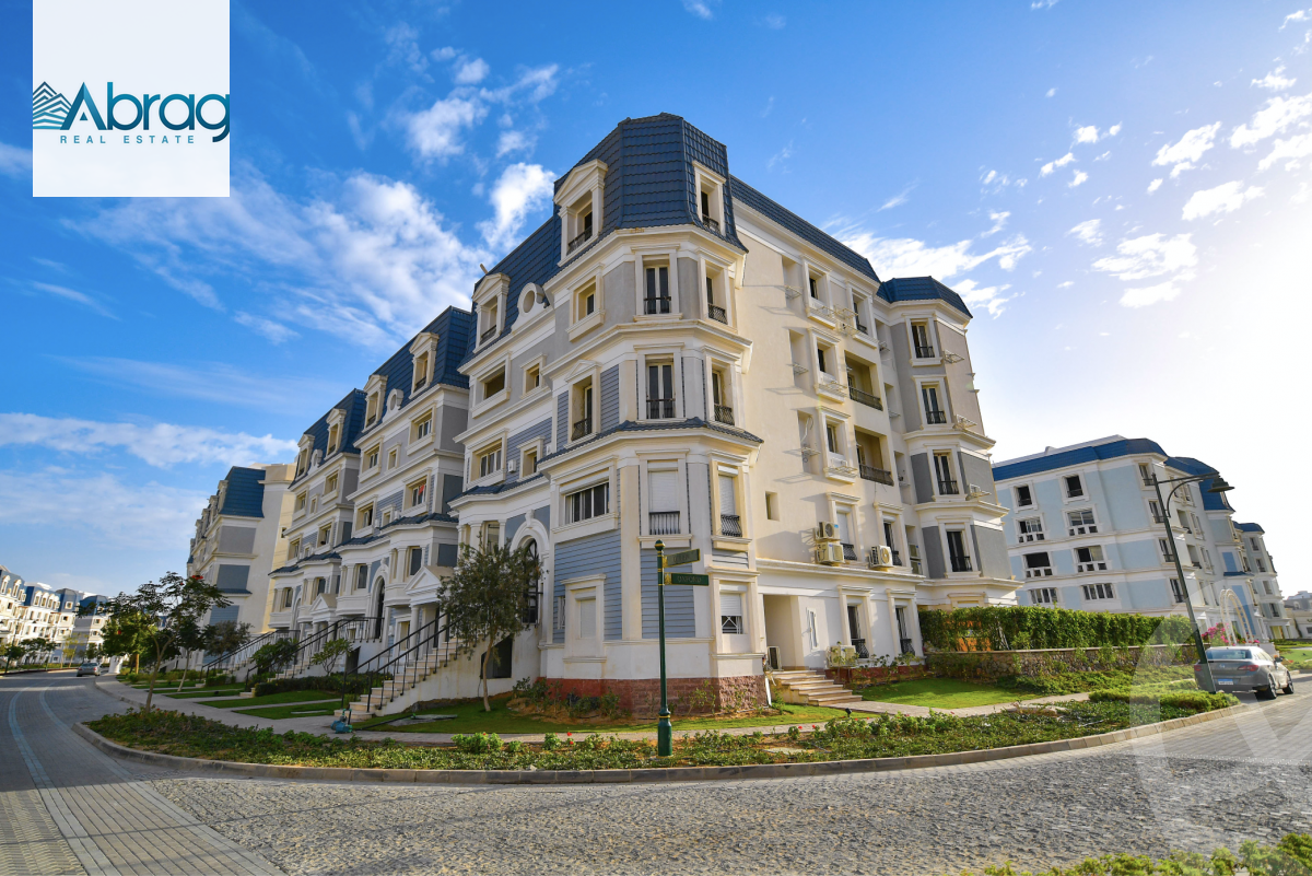 https://aqarmap.com.eg/ar/listing/5904080-for-sale-cairo-new-cairo-compounds-mountain-view-hyde-park