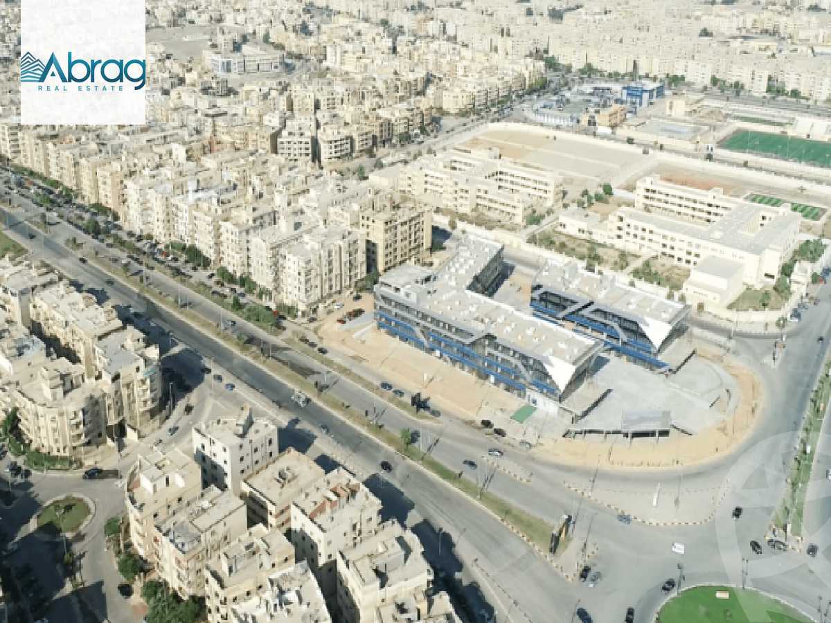 https://aqarmap.com.eg/ar/listing/5362728-for-sale-cairo-el-sheikh-zayed-city-compounds-dh-jyt-blz-mykwn-llttwyr
