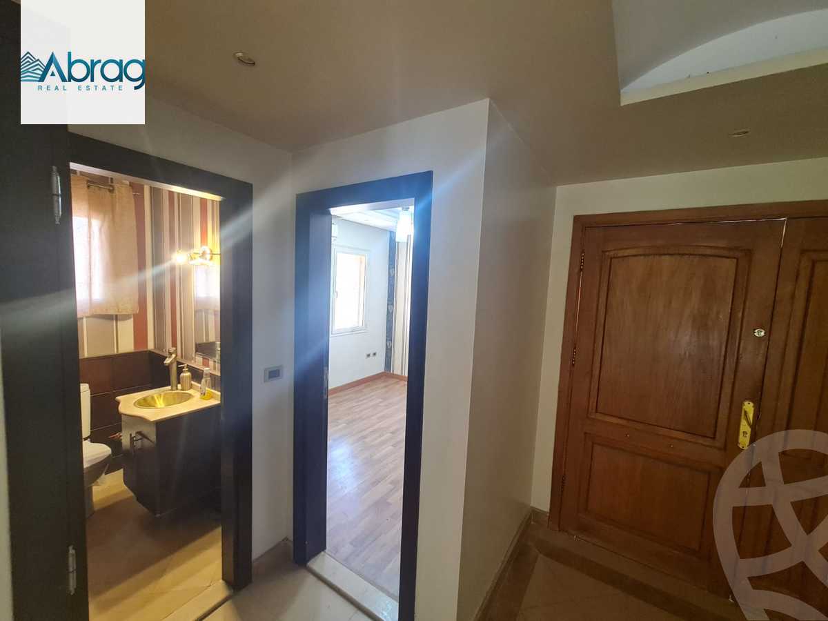 https://aqarmap.com.eg/ar/listing/3611756-for-rent-cairo-el-sheikh-zayed-city-compounds-greens