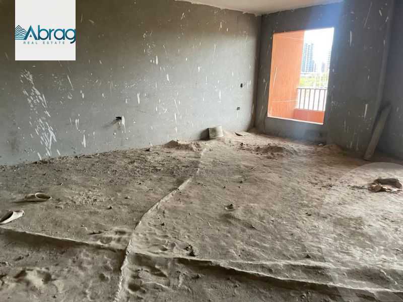 https://aqarmap.com.eg/ar/listing/3811890-for-sale-cairo-el-sheikh-zayed-city-el-hay-el-khames-lhy-lkhms