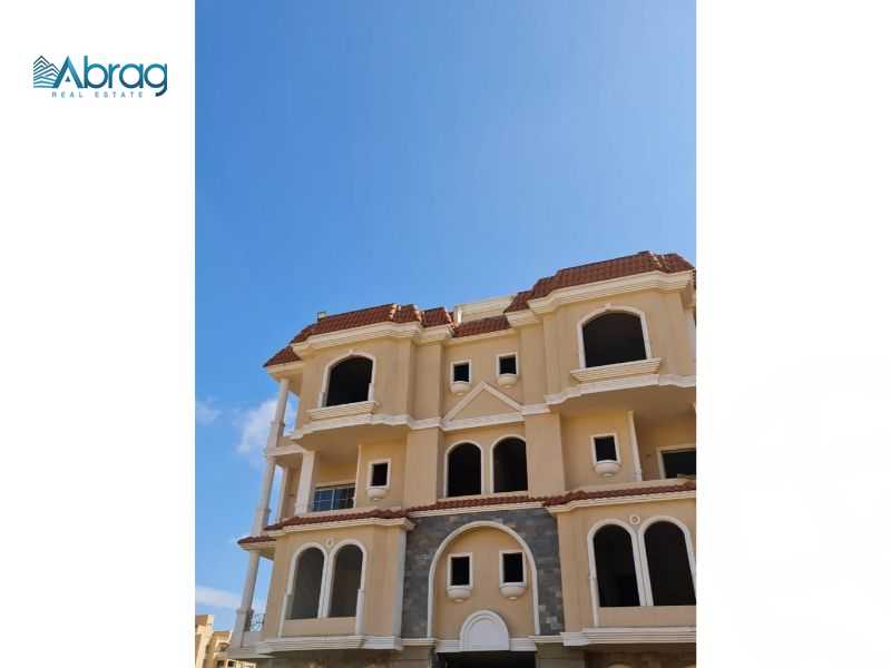 https://aqarmap.com.eg/ar/listing/4045984-for-sale-cairo-6th-of-october-compounds-bhy