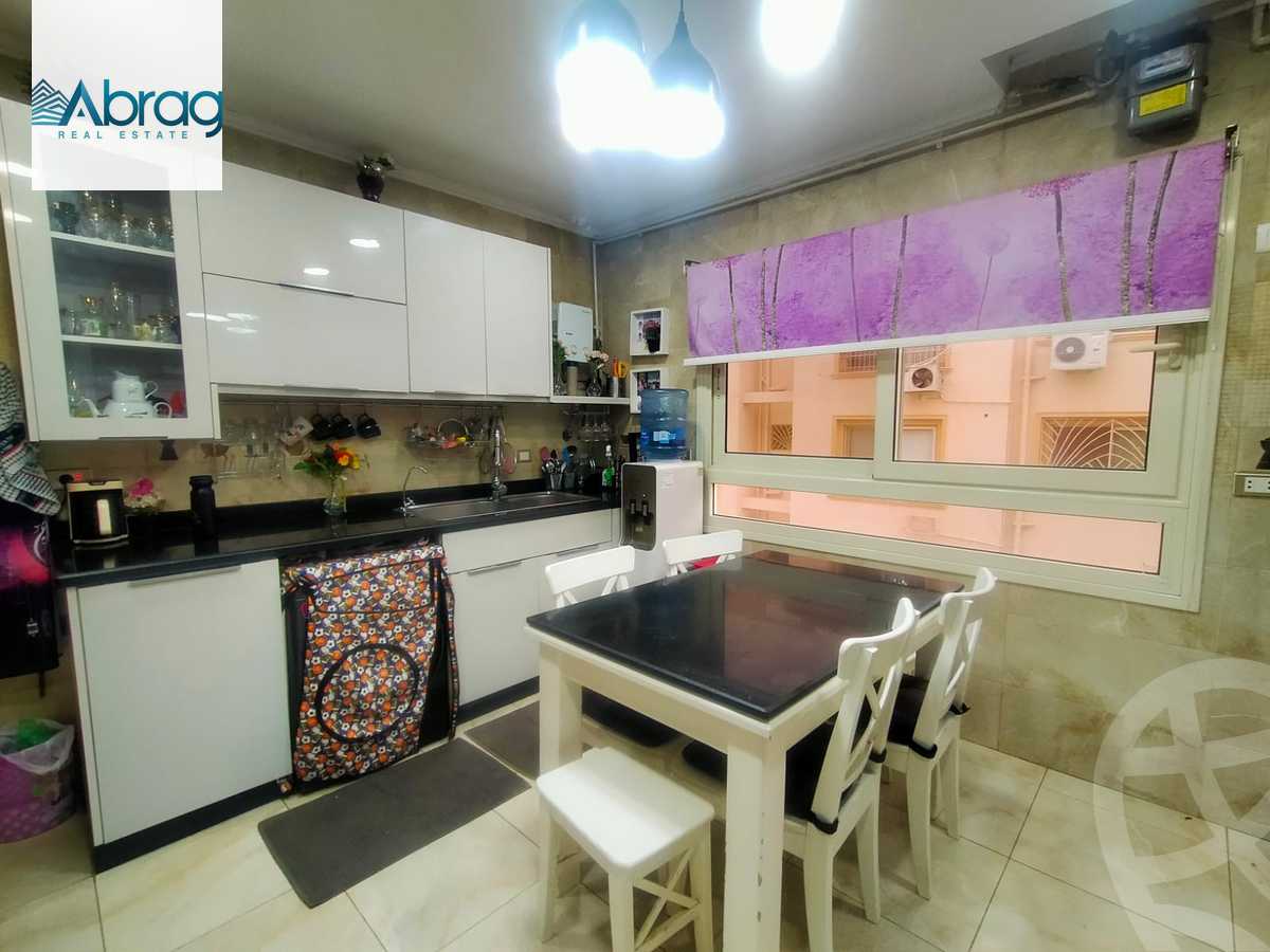 https://aqarmap.com.eg/en/listing/4092473-for-sale-cairo-el-sheikh-zayed-city-compounds-greens