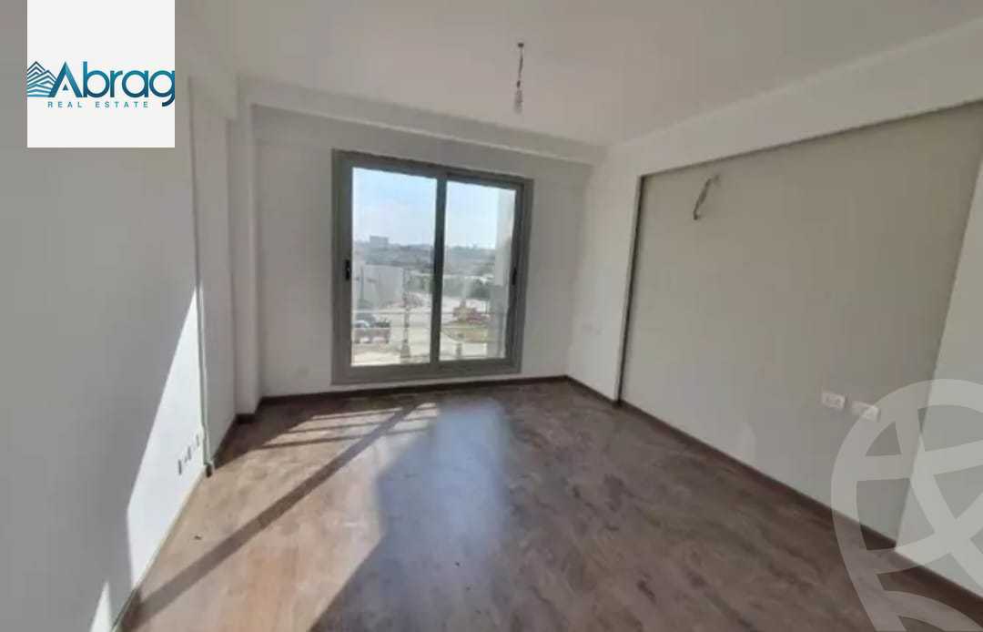 https://aqarmap.com.eg/en/listing/4100538-for-sale-cairo-6th-of-october-compound-palm-parks