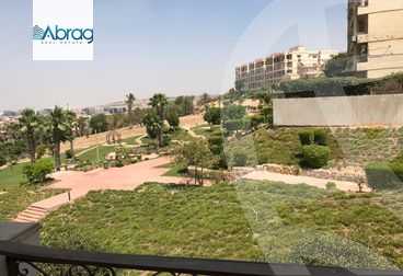 https://aqarmap.com.eg/ar/listing/4188420-for-sale-cairo-el-sheikh-zayed-city-compounds-in-sheikh-zayed-zayed-2000