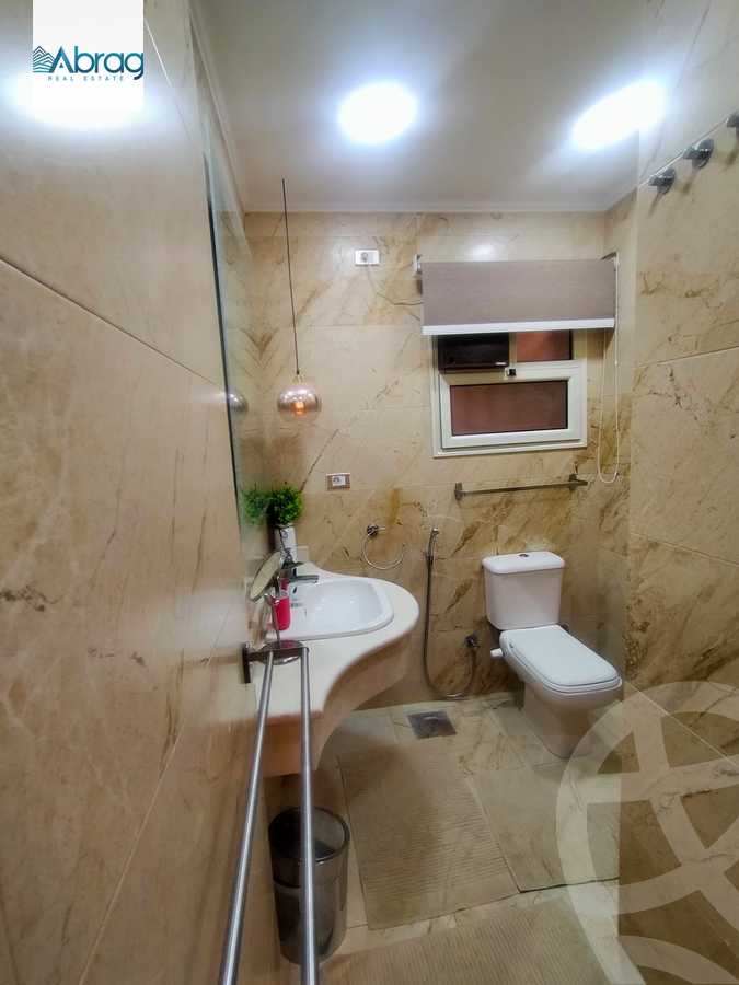 https://aqarmap.com.eg/en/listing/4230841-for-sale-cairo-el-sheikh-zayed-city-compounds-greens