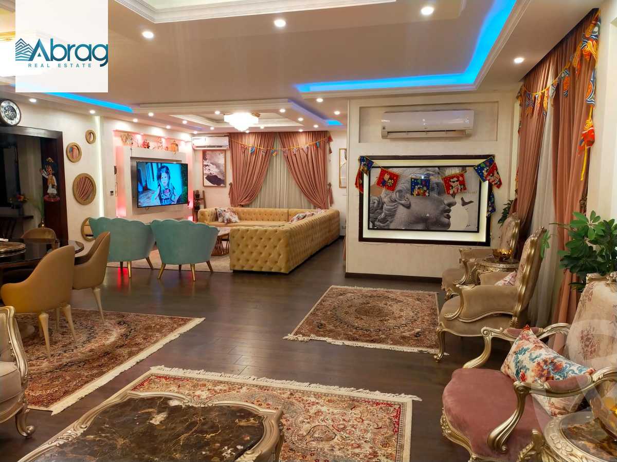 https://aqarmap.com.eg/en/listing/4230841-for-sale-cairo-el-sheikh-zayed-city-compounds-greens