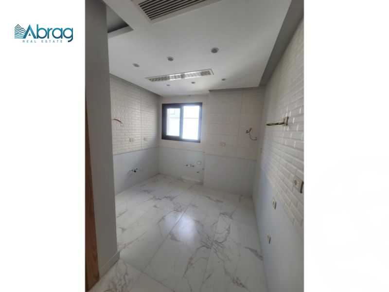 https://aqarmap.com.eg/ar/listing/4265668-for-sale-cairo-el-sheikh-zayed-city-compounds-in-sheikh-zayed-beverly-hills