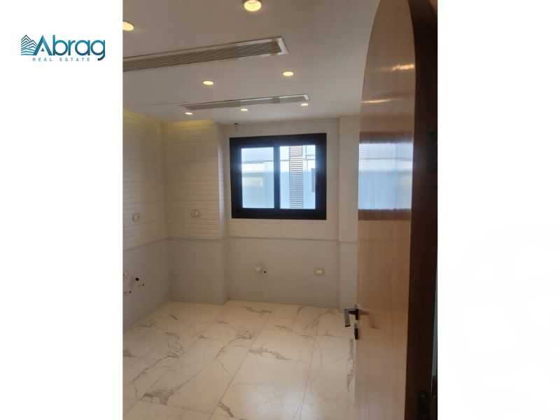 https://aqarmap.com.eg/ar/listing/4265668-for-sale-cairo-el-sheikh-zayed-city-compounds-in-sheikh-zayed-beverly-hills