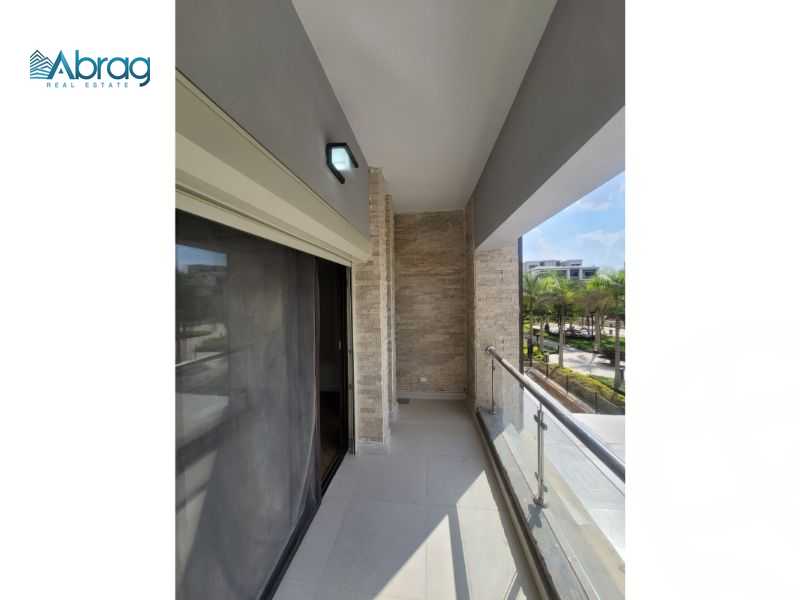 https://aqarmap.com.eg/ar/listing/4265668-for-sale-cairo-el-sheikh-zayed-city-compounds-in-sheikh-zayed-beverly-hills