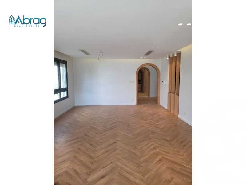 https://aqarmap.com.eg/ar/listing/4265668-for-sale-cairo-el-sheikh-zayed-city-compounds-in-sheikh-zayed-beverly-hills