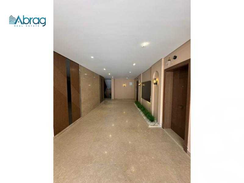 https://aqarmap.com.eg/en/listing/4771960-for-sale-cairo-el-sheikh-zayed-city-compounds-kmbwnd-fyldj-wyst-dr-llttwyr