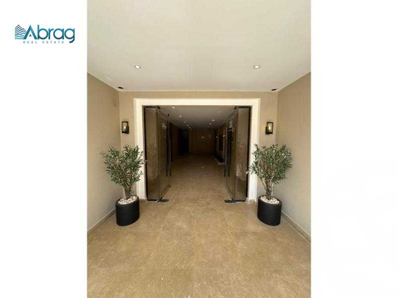 https://aqarmap.com.eg/en/listing/4771960-for-sale-cairo-el-sheikh-zayed-city-compounds-kmbwnd-fyldj-wyst-dr-llttwyr