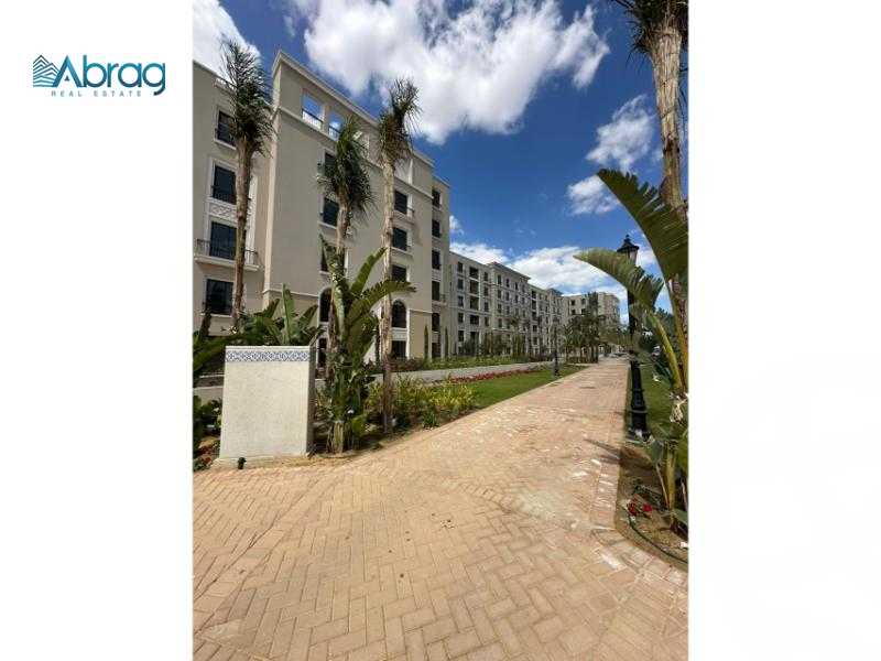 https://aqarmap.com.eg/en/listing/4771960-for-sale-cairo-el-sheikh-zayed-city-compounds-kmbwnd-fyldj-wyst-dr-llttwyr