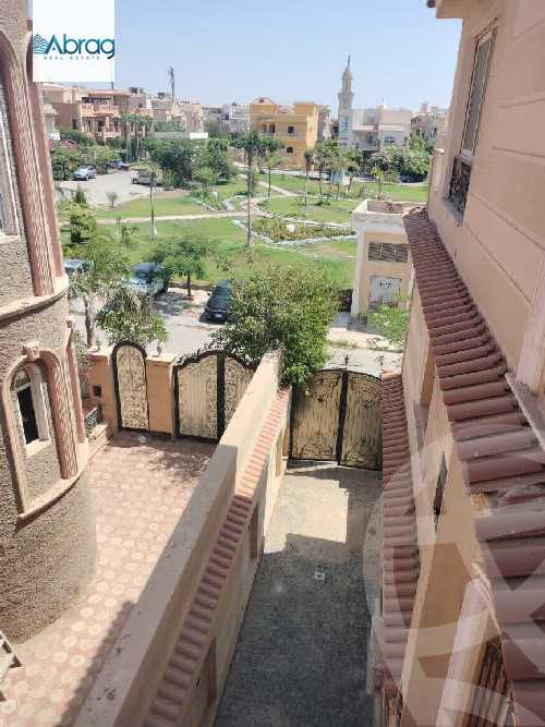 https://aqarmap.com.eg/en/listing/5050643-for-sale-cairo-el-sheikh-zayed-city-compounds-el-yasmeen-compound