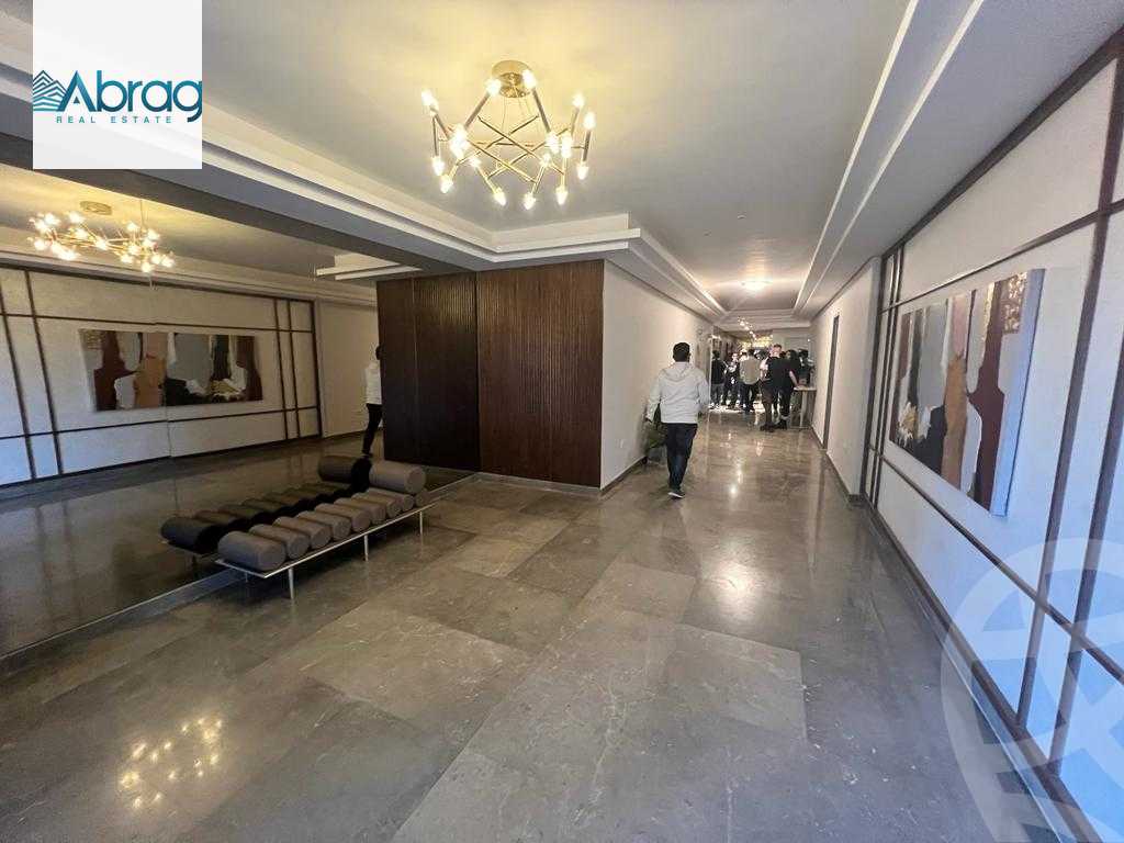 https://aqarmap.com.eg/en/listing/5091826-for-sale-cairo-el-sheikh-zayed-city-compounds-zyd-wr-llttwyr-the-village-views