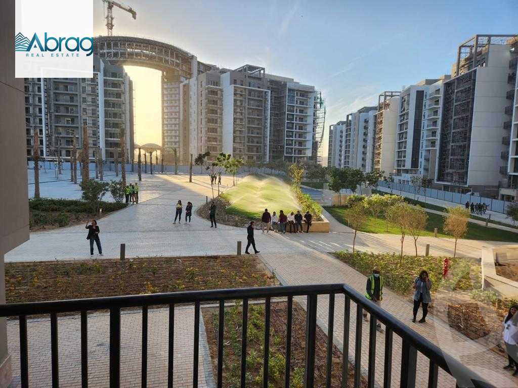 https://aqarmap.com.eg/en/listing/5091826-for-sale-cairo-el-sheikh-zayed-city-compounds-zyd-wr-llttwyr-the-village-views