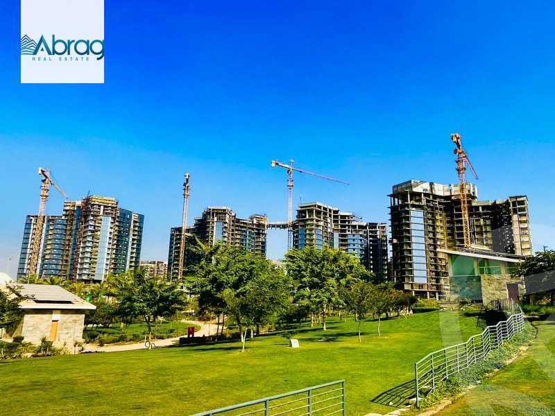 https://aqarmap.com.eg/en/listing/5091826-for-sale-cairo-el-sheikh-zayed-city-compounds-zyd-wr-llttwyr-the-village-views