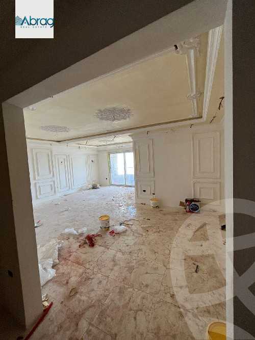 https://aqarmap.com.eg/en/listing/5263430-for-sale-cairo-el-sheikh-zayed-city-compounds-zayed-regency