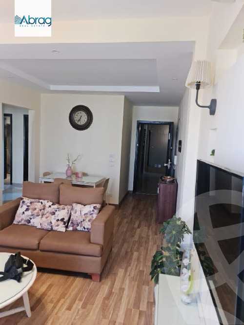 https://aqarmap.com.eg/en/listing/5276900-for-sale-cairo-el-sheikh-zayed-city-compounds-dh-drys