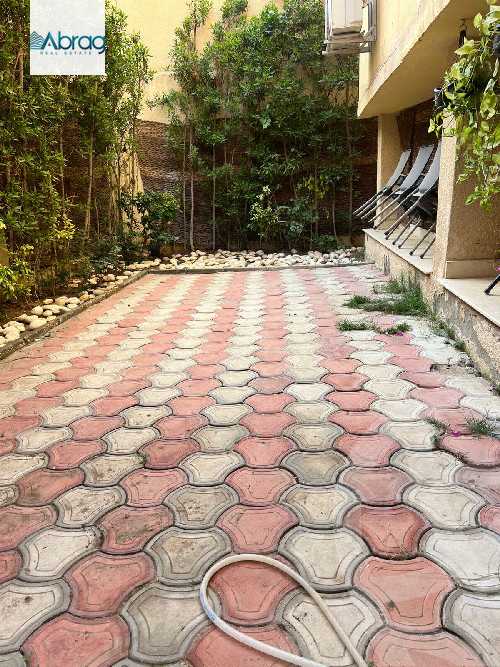 https://aqarmap.com.eg/en/listing/5354041-for-sale-cairo-el-sheikh-zayed-city-el-hay-elsabeaa-el-hekma