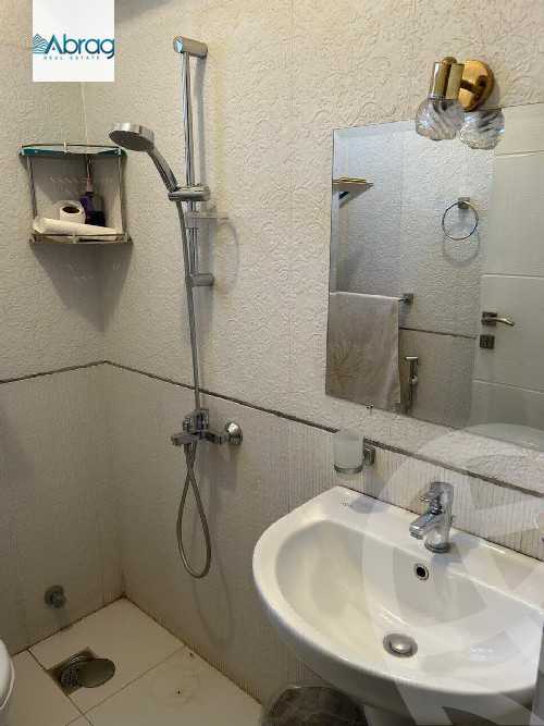 https://aqarmap.com.eg/en/listing/5490964-for-sale-cairo-el-sheikh-zayed-city-compounds-green-3