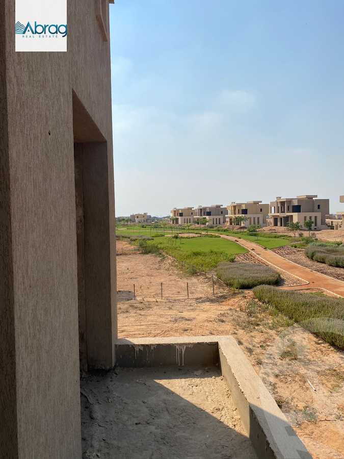 https://aqarmap.com.eg/ar/listing/5533780-for-sale-cairo-el-sheikh-zayed-city-compounds