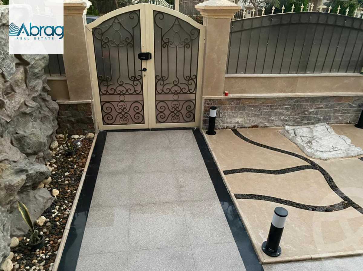 https://aqarmap.com.eg/en/listing/5566129-for-sale-cairo-el-sheikh-zayed-city-compounds-greens