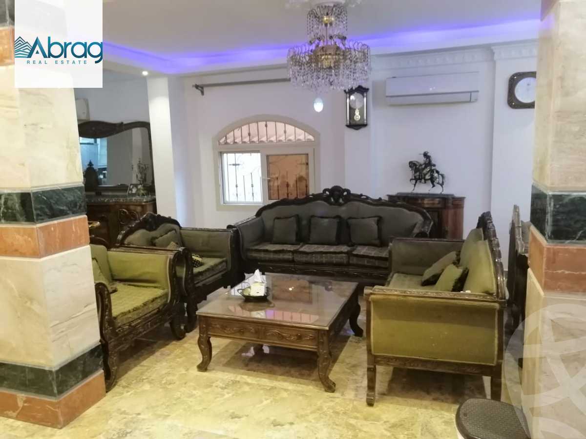https://aqarmap.com.eg/ar/listing/5637590-for-sale-cairo-el-sheikh-zayed-city-compounds-el-yasmeen-compound