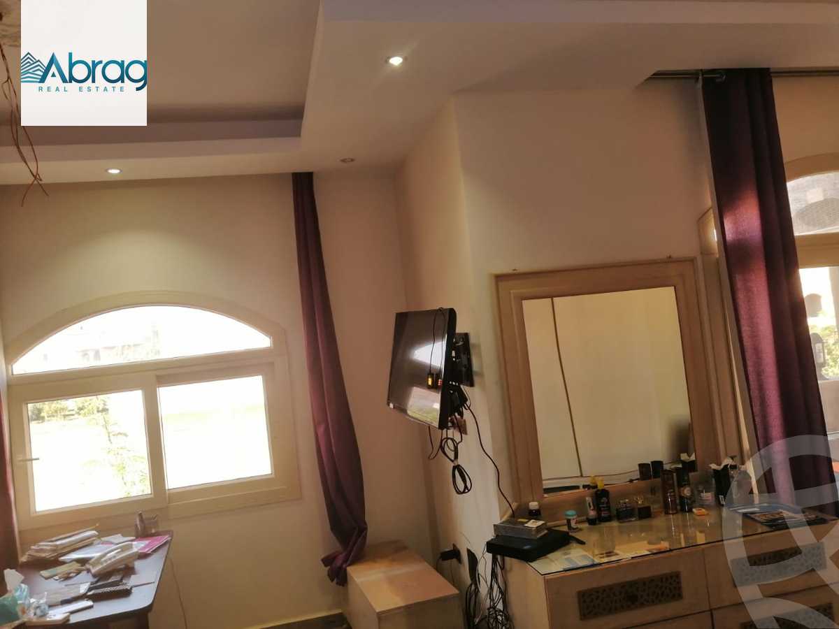 https://aqarmap.com.eg/ar/listing/5637590-for-sale-cairo-el-sheikh-zayed-city-compounds-el-yasmeen-compound