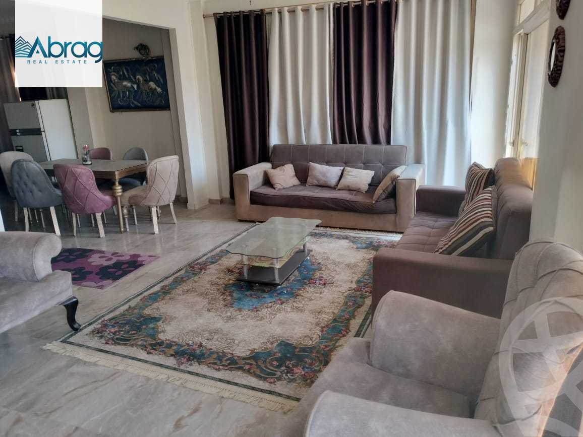 https://aqarmap.com.eg/ar/listing/5637590-for-sale-cairo-el-sheikh-zayed-city-compounds-el-yasmeen-compound