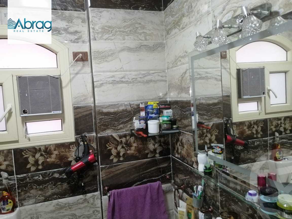 https://aqarmap.com.eg/ar/listing/5637590-for-sale-cairo-el-sheikh-zayed-city-compounds-el-yasmeen-compound