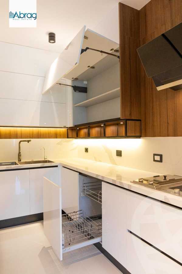 https://aqarmap.com.eg/en/listing/5667213-for-sale-cairo-el-sheikh-zayed-city-compounds-kmbwnd-ljry-swdyk