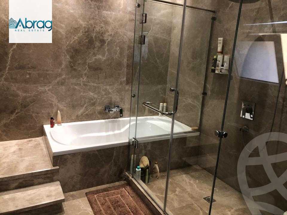 https://aqarmap.com.eg/ar/listing/5667269-for-sale-cairo-el-sheikh-zayed-city-compounds-meadows-park
