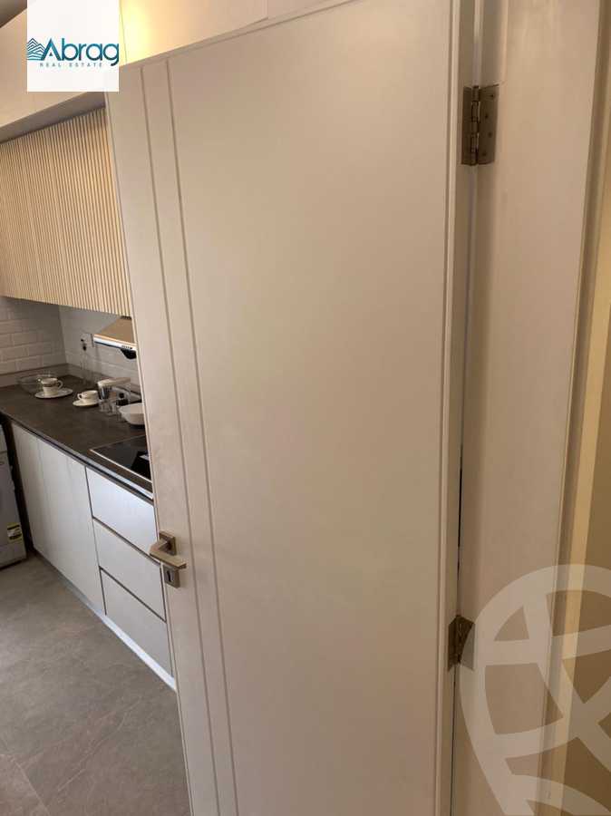 https://aqarmap.com.eg/ar/listing/5695451-for-sale-cairo-el-sheikh-zayed-city-compounds-kmbwnd-fyldj-wyst-dr-llttwyr