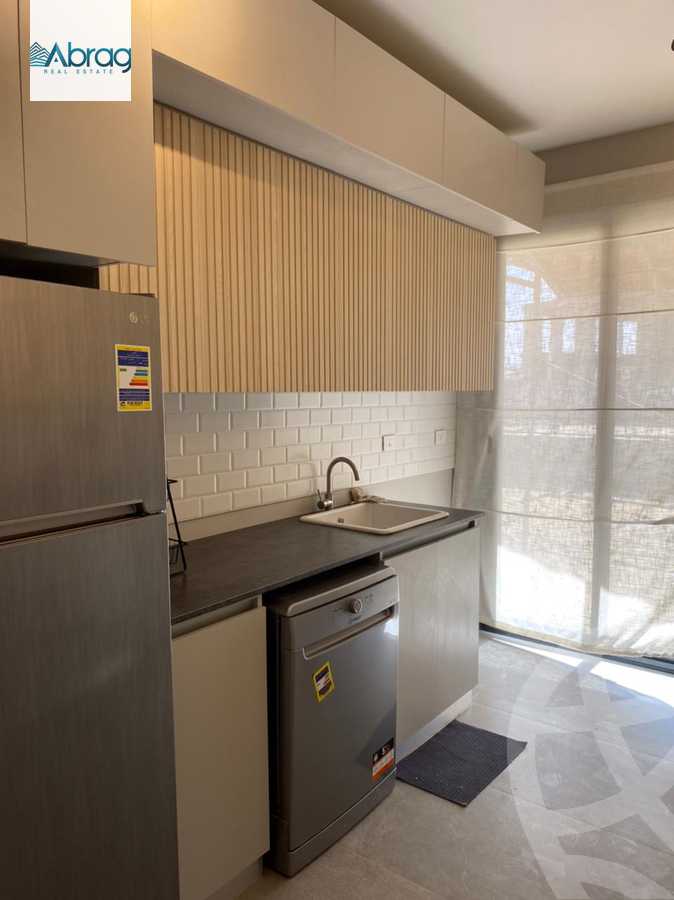 https://aqarmap.com.eg/ar/listing/5710233-for-sale-cairo-el-sheikh-zayed-city-compounds-kmbwnd-fyldj-wyst-dr-llttwyr
