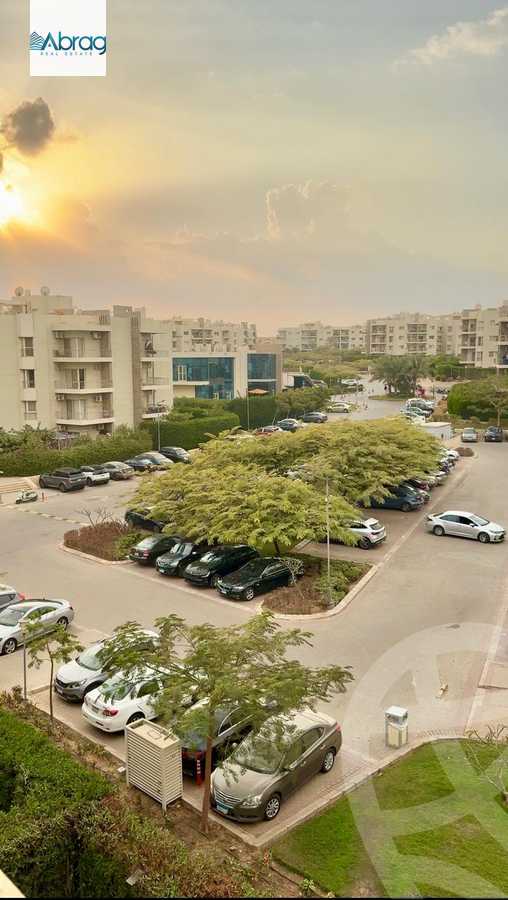 https://aqarmap.com.eg/ar/listing/5740438-for-sale-cairo-el-sheikh-zayed-city-compounds-dh-drys