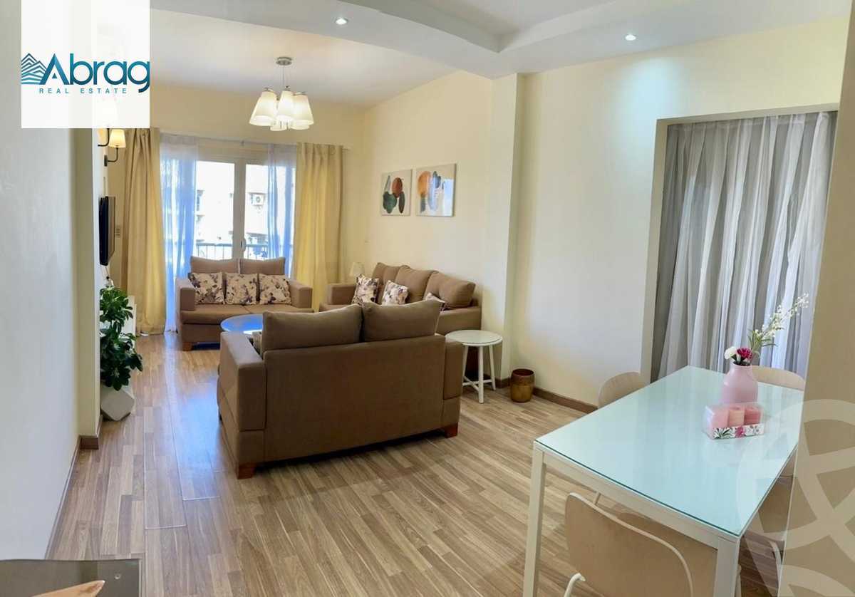 https://aqarmap.com.eg/ar/listing/5740438-for-sale-cairo-el-sheikh-zayed-city-compounds-dh-drys