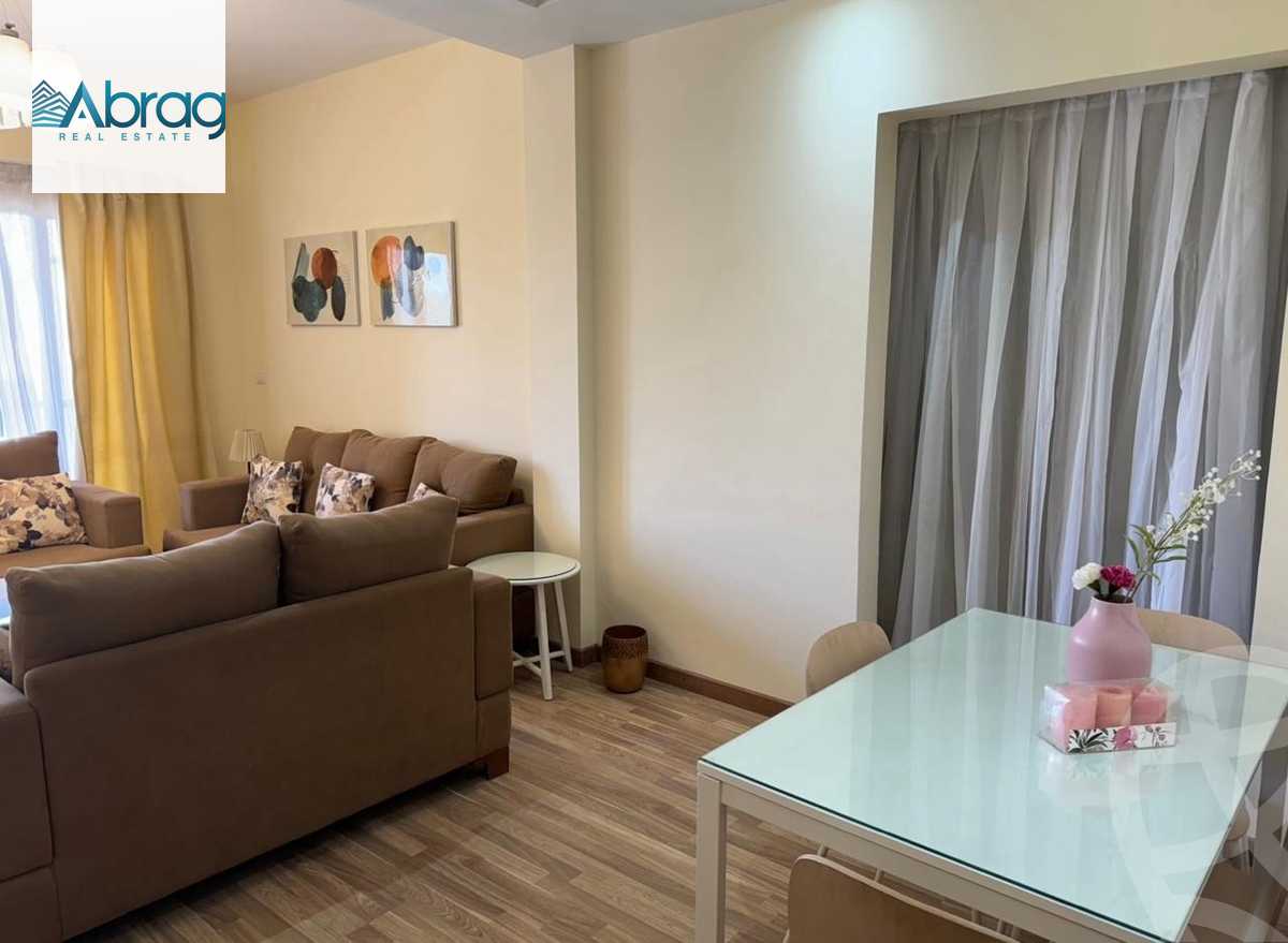 https://aqarmap.com.eg/ar/listing/5740438-for-sale-cairo-el-sheikh-zayed-city-compounds-dh-drys