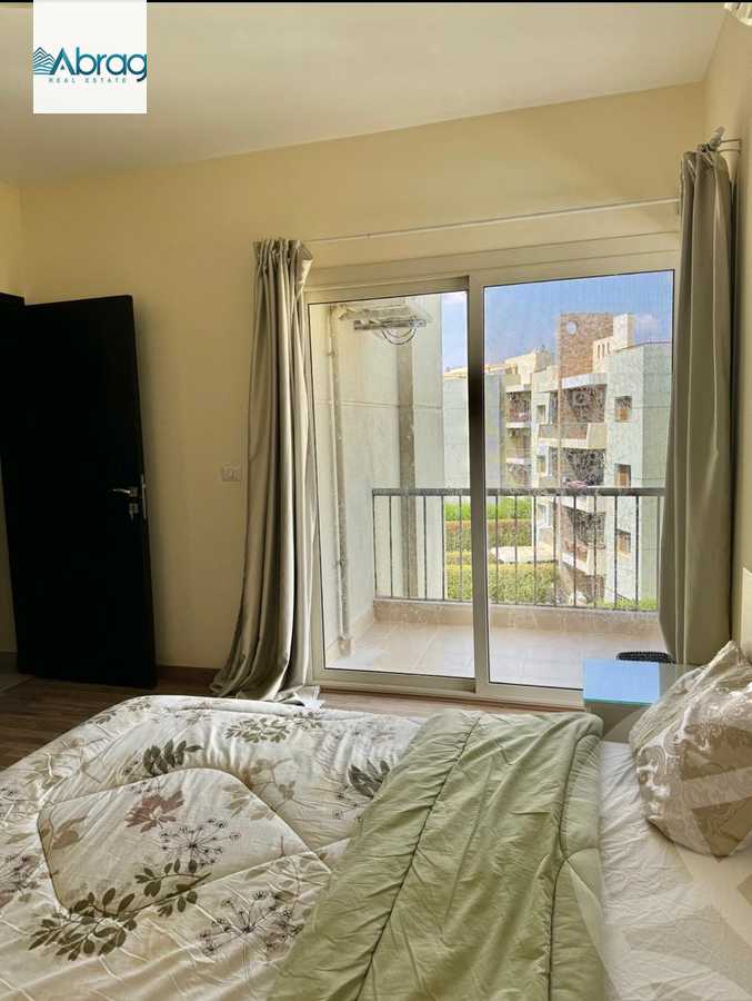 https://aqarmap.com.eg/ar/listing/5740438-for-sale-cairo-el-sheikh-zayed-city-compounds-dh-drys